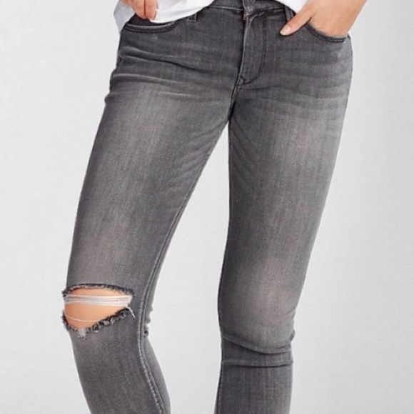 Express Mid Rise Stretch Jeans - Picture 4 of 8